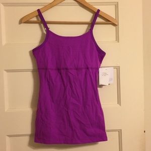 Beyond Yoga purple orchid tank with shelf bra